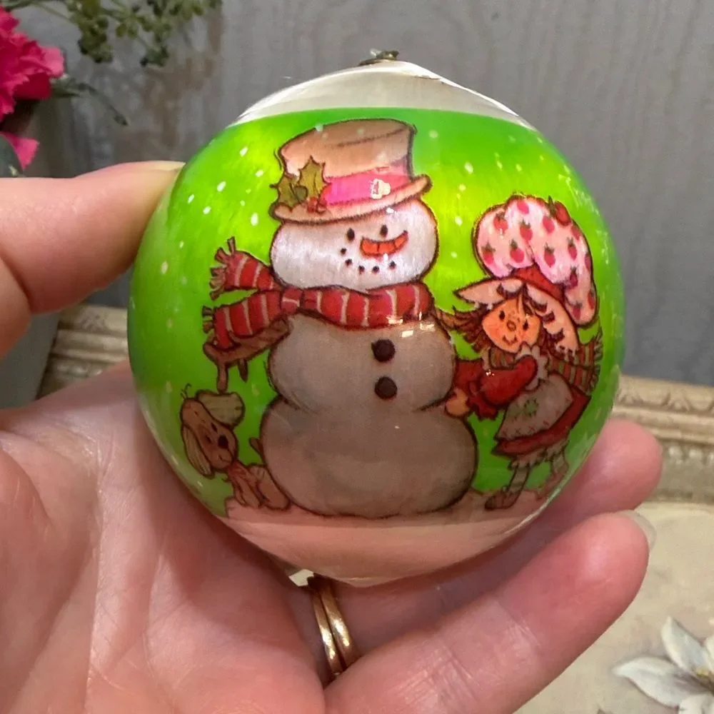 Vintage 1982 Strawberry Shortcake Satin Ornament FLAW